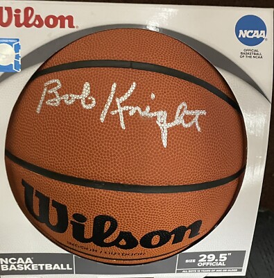 その他 UD Bob Knight auto 25 auto BOB KNIGHT signed Full Size Wilson NCAA Basketball Auto (Schwartz