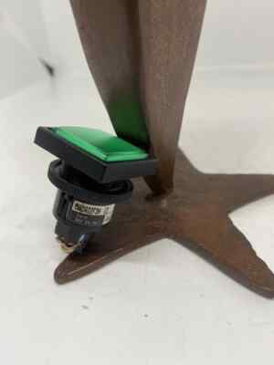 Fuji Electric DR22F3M-E3 Green Pilot Light 1A 30V 1W NEW OEM