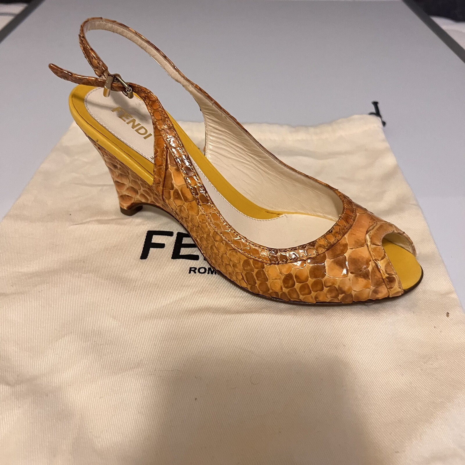 FENDI YELLOW PYTHON LEATHER PLATFORM HEELS SIZE 37 - image 19