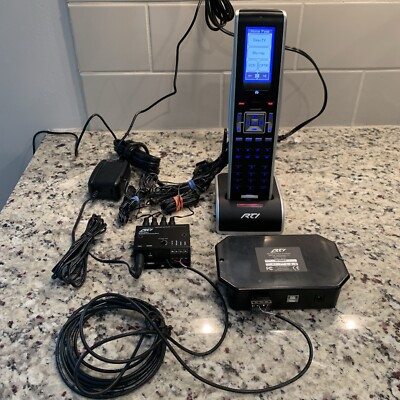 RTI UNIVERSAL REMOTE CONTROL T2-B W/ Charging Dock Processor & Emitter