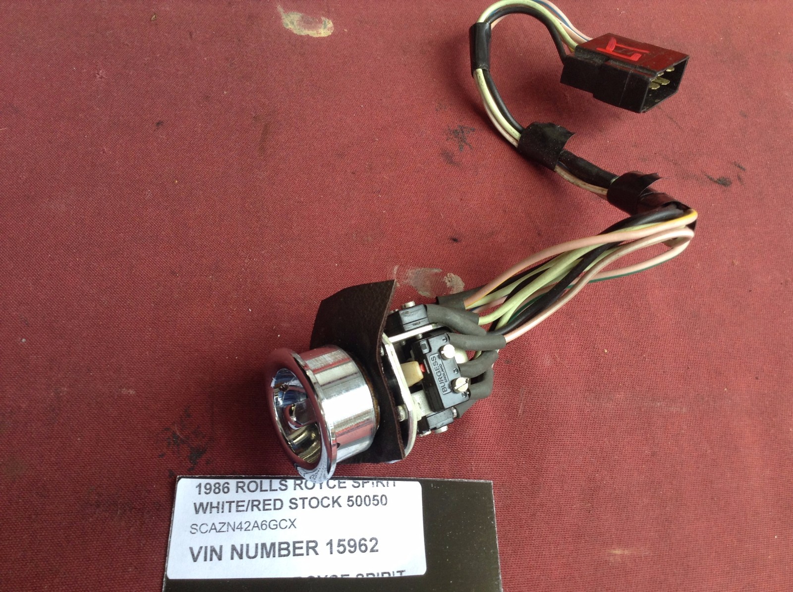 ROLLS ROYCE SPIRIT SPUR DAWN DASHBOARD  LEFT or right MIRROR SWITCH UD22645A2