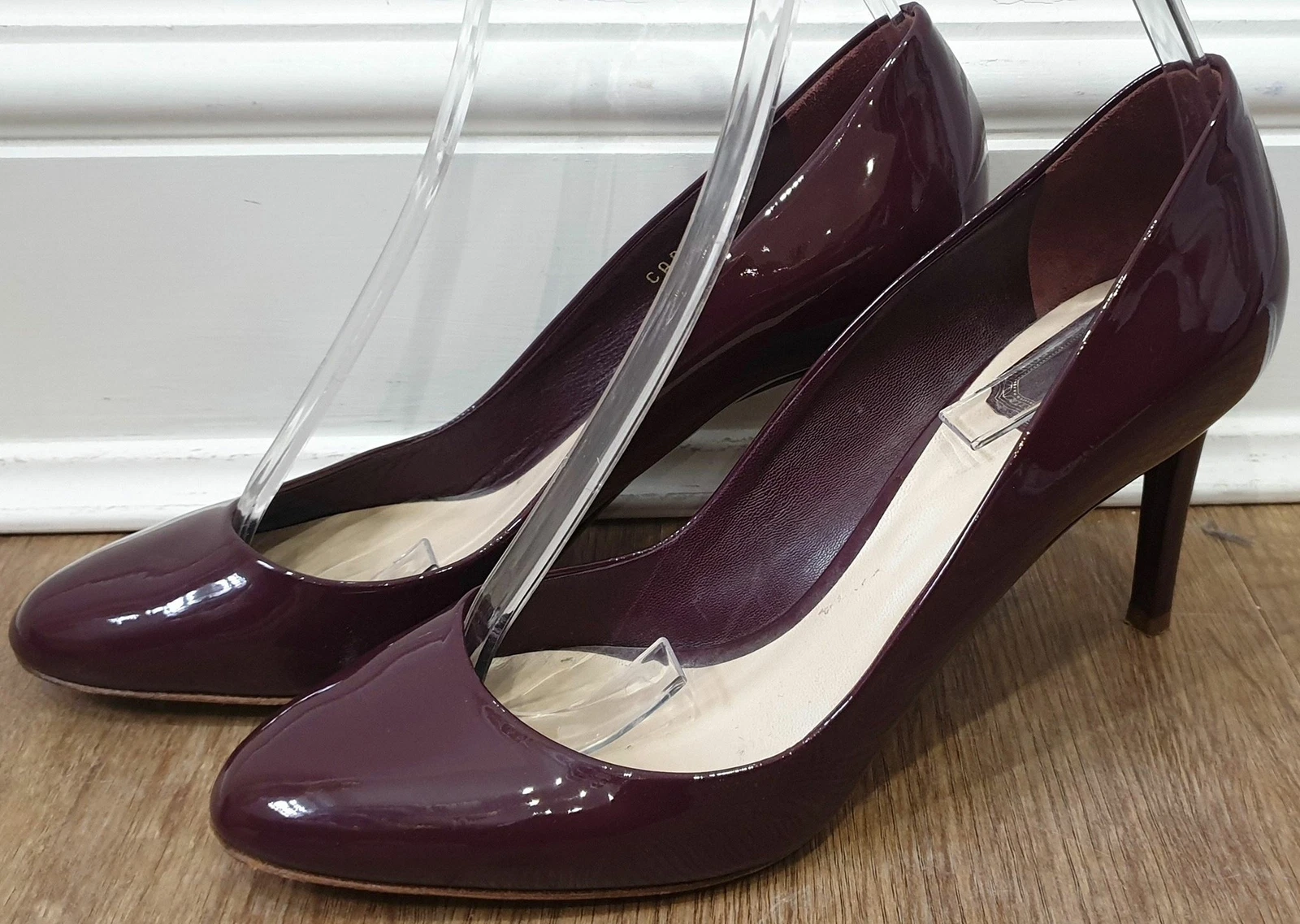 CHRISTIAN DIOR Escarpins à talons aiguilles cuir bordeaux verni 39 UK6