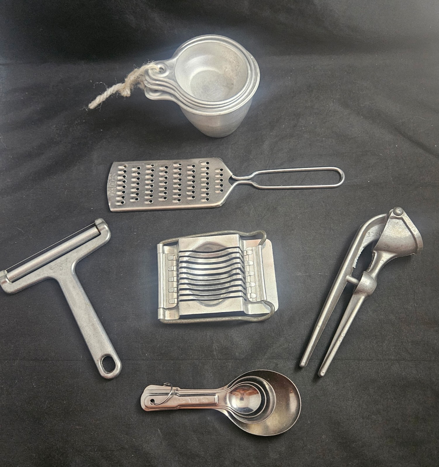 Posten Vintage Metall/Aluminium Küchenhelfer Gadgets Utensilien USA Deutschland England
