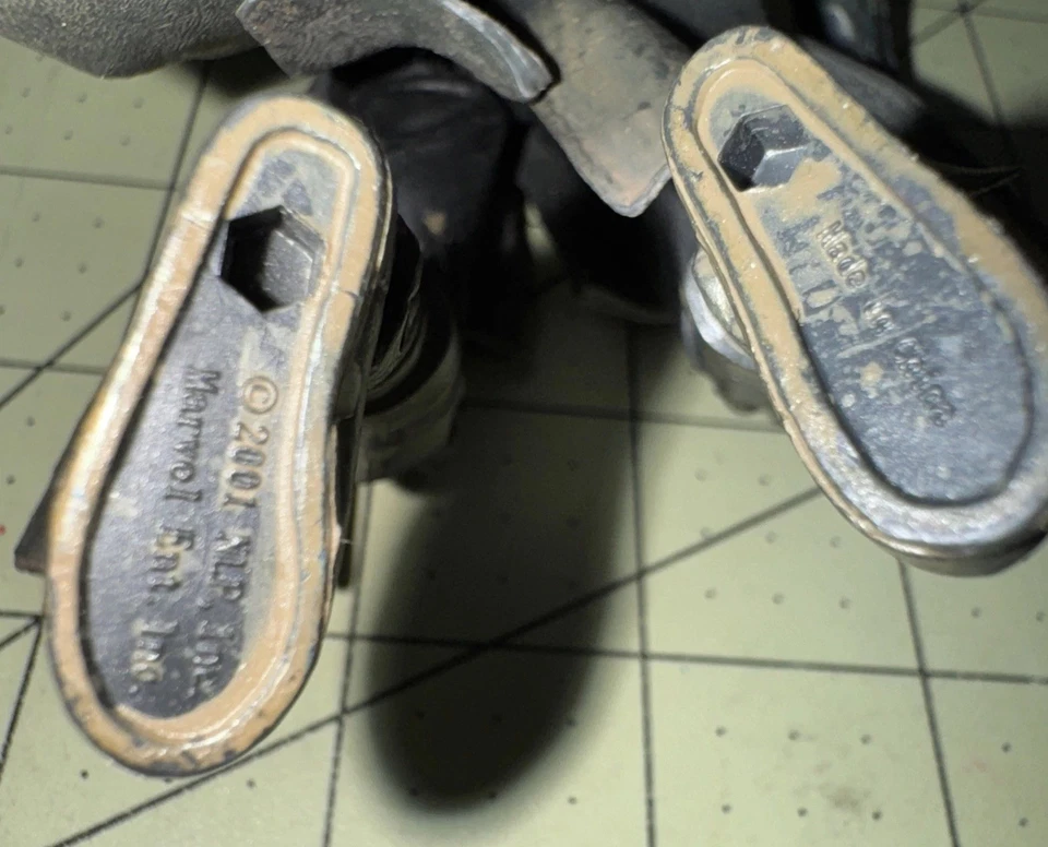 Figura de acción 2001 El Señor de los Anillos LOTR Fellowship Of The King Strider Foto 4 de 4