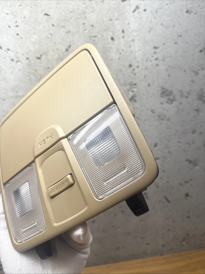 HYUNDAI ACCENT 12 13 14 BEIGE BRONCEADO CÚPULA INTERIOR MAPA LUZ CONSOLA SUPERIOR Foto 3 de 4