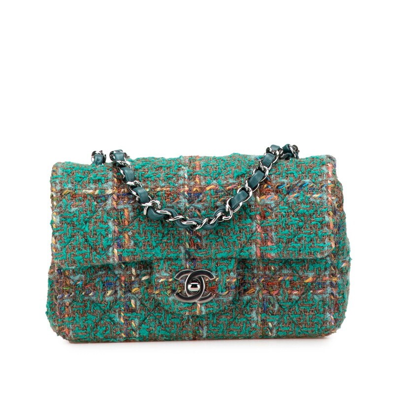 Chanel Matelasse 20 Coco Green Silver Chain Shoulder Bag 482807