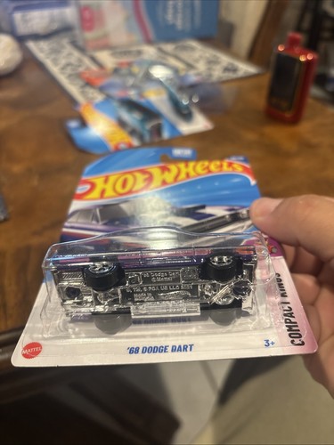 Hot Wheels '68 Dodge Dart 6/10 Compact Kings Card 129/250 retro diverso - Foto 6 di 8