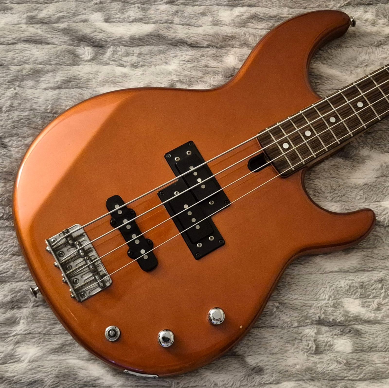 Vintage 1983 Yamaha Broadbass BB450 - MIJ - 4-String Bass - Metallic Copper Red