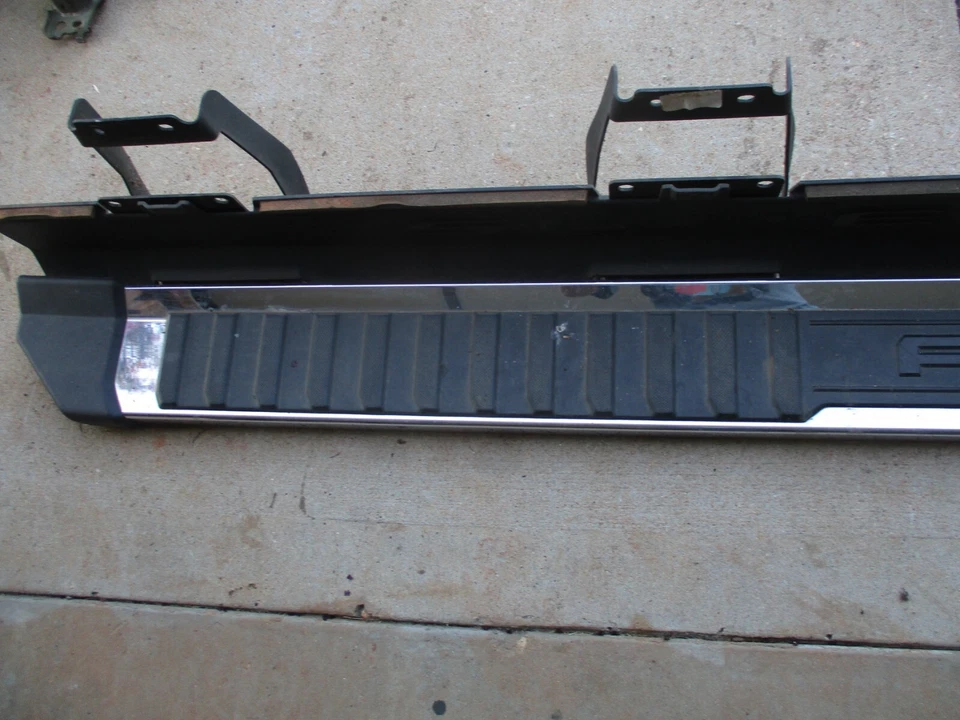 Ford F250 F350 Super Duty LH 2018 2019 2020 2021 2022 ESTRIBO STEP OEM Foto 4 de 4