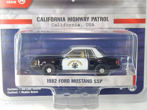 GreenLight Hot Pursuit California Highway Patrol 1982 Ford Mustang SSP WEAR ALL - Picture 2 of 15