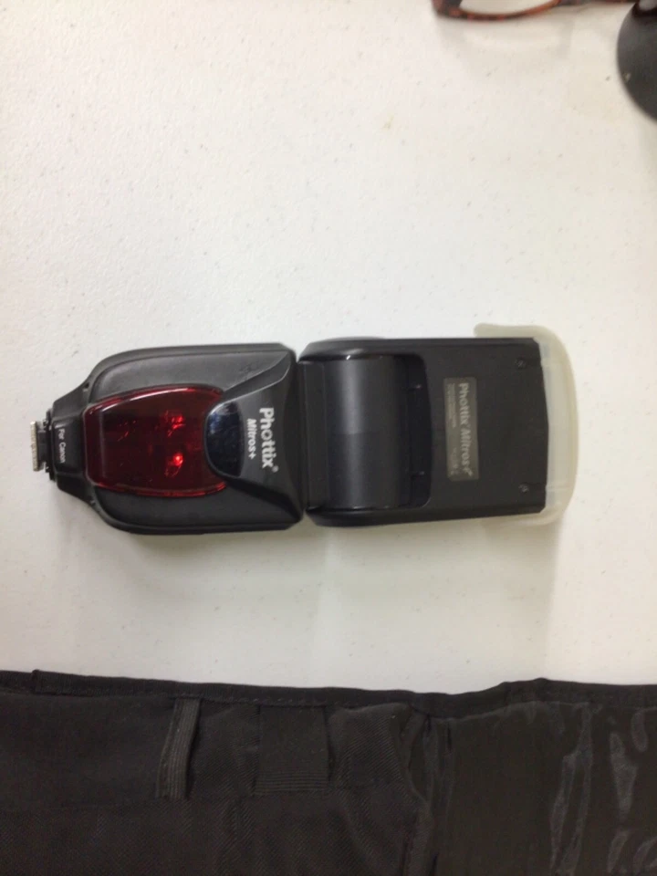 Phottix Mitros+ Shoe mount Flash Unit for Canon EOS DSLR Cameras - Image 3 of 4