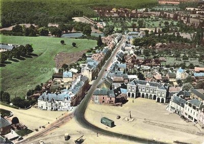 Balleroy BAYEUX 14 Calvados Rue-des-Forges Luftbild Marktplatz Hauptstrasse Arka