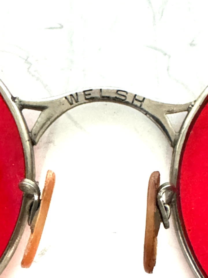 Gafas punk vapor soldadores lente roja de la era de la Segunda Guerra Mundial fabricación galesa bonitas Foto 4 de 4