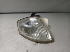 Clignotant Mazda 323