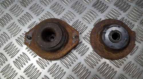 Domlager Federbeinlager Stützlager - Vorne Rechts  Suzuki Wagon DE483038-39