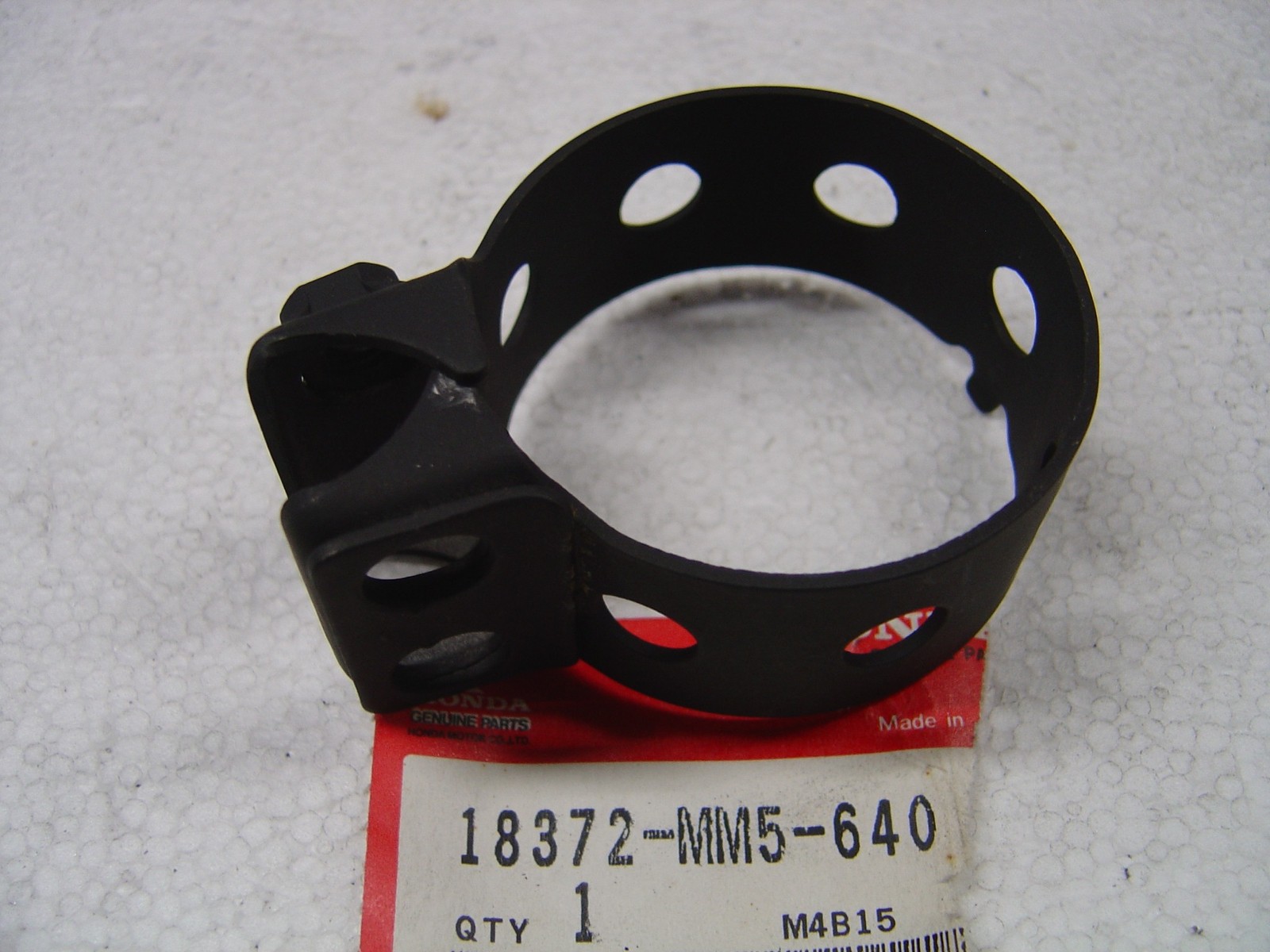 Collier d'échappement HONDA pièce de rechange collecteur moto 18372-MM5-640