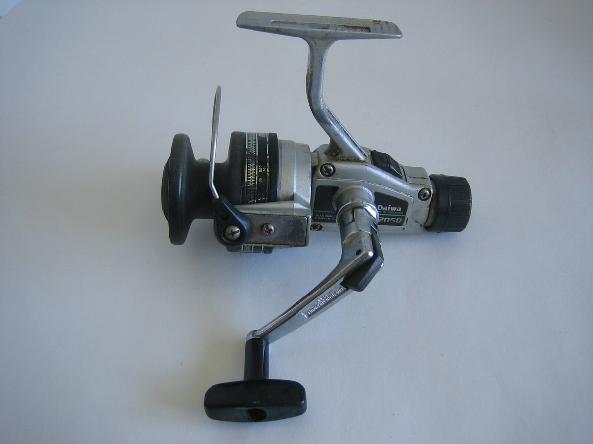 Daiwa AS2050 Graphite Spool Spinning Reel With Folding Handle | eBay