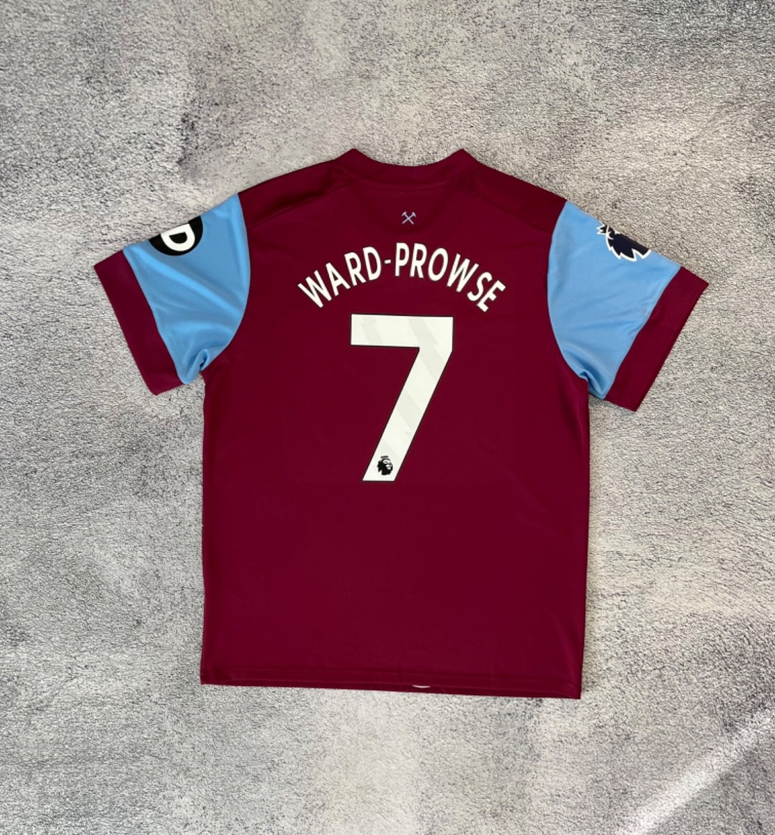 Umbro West Ham United Mens T- Shirt Jersey Soccer 2023 -2024 Ward