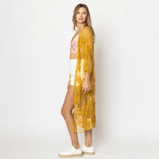 Brand New Womens Boutique Floral Lace Cover Up Kimono Poncho - Sz One Size OS