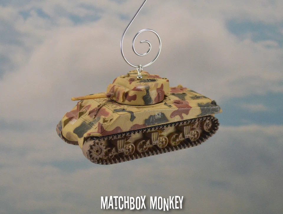 USA Sherman Tank M4 World War II WWII USMC Christmas Ornament 1/72 M-4 A3 Army - Image 2 of 4