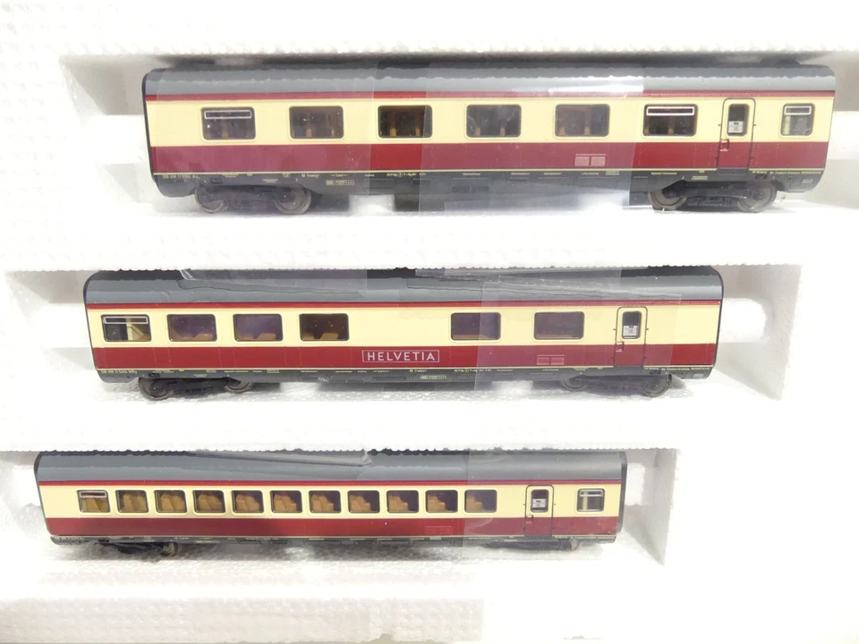 Roco H0 7teiliger TEE Dieseltriebzug VT 11.5 Helvetia der DB in VP V3634 - Bild 4 von 4