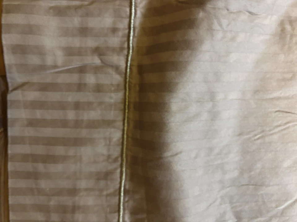 Sábana plana y funda de almohada FieldCrest Luxury damasco a rayas tamaño completo color topo Foto 4 de 4