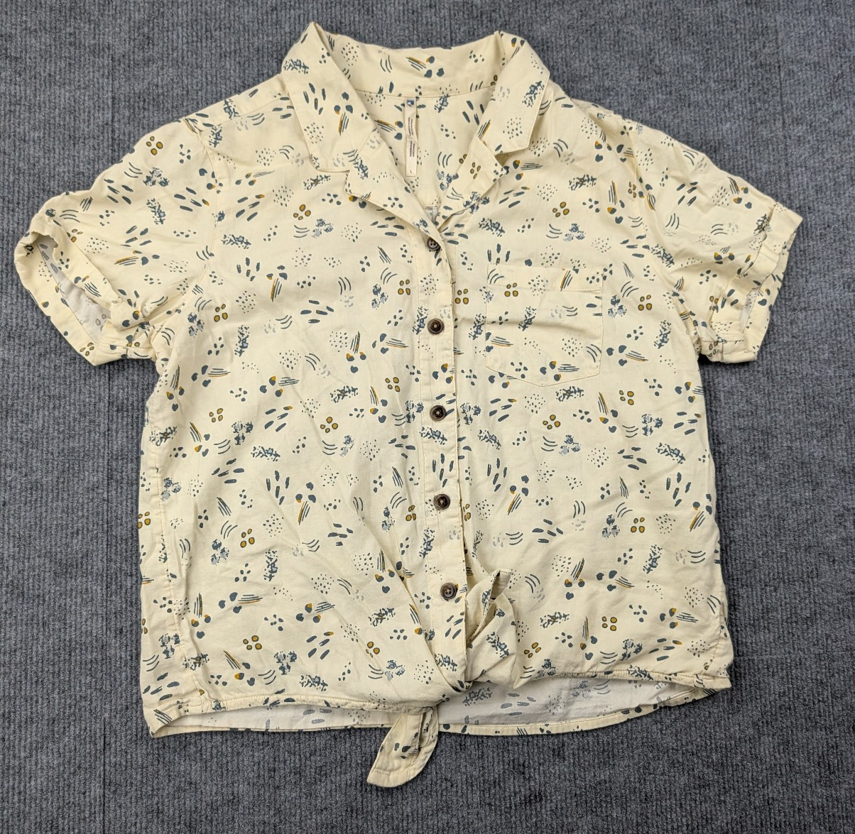 Kuhl Camp Shirt Womens Large Elsie Tie Front Outdoors Hiking Athleisure Button