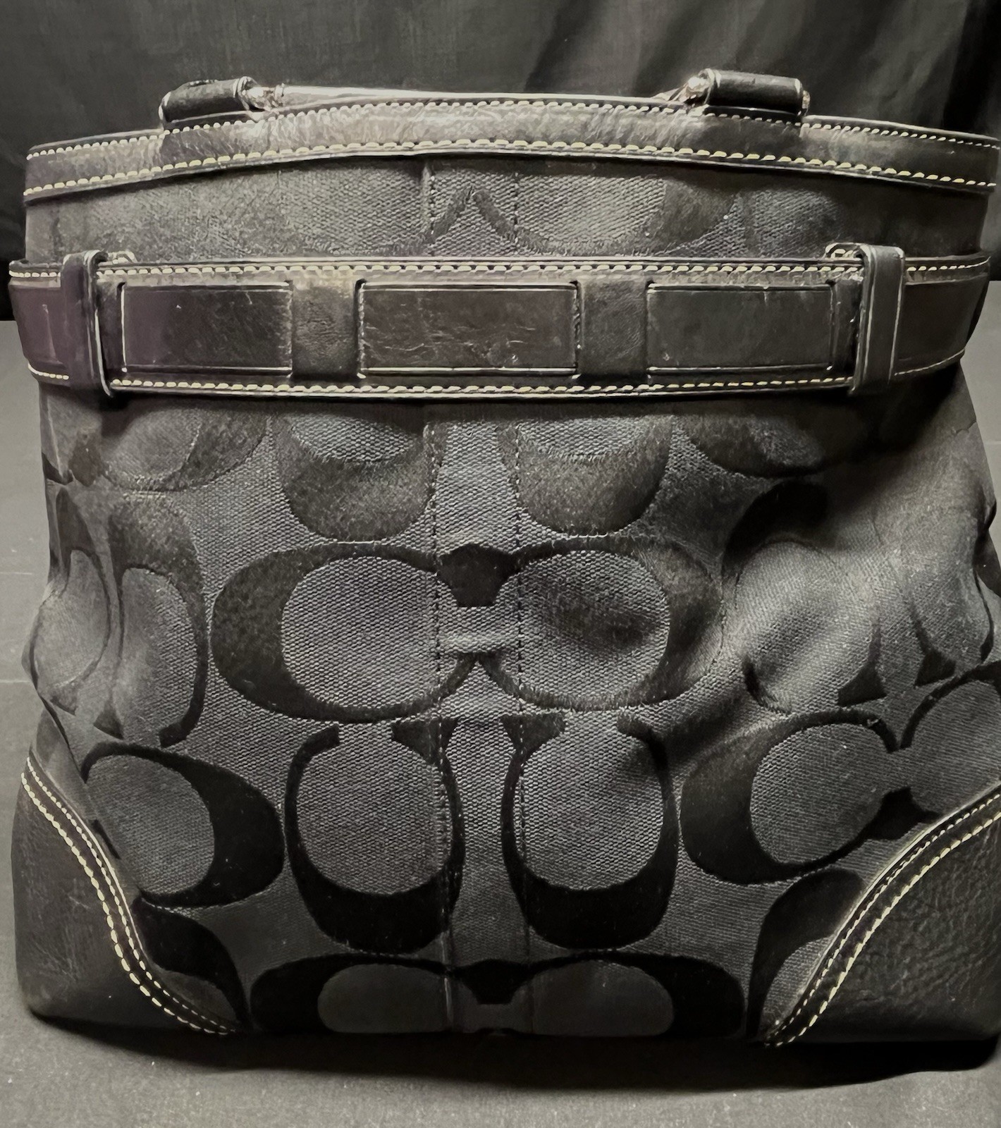 Coach Large Signature Hampton Python Print Hook &… - image 9