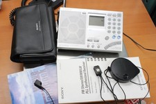 Sony ICF-SW76000GR World Band Receiver - sold AS IS, Tested