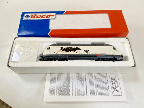 ROCO HO 43753 SWISS SBB Re 4/4 460 021-9 "LOVELY" DCC Decoder Equipped - Picture 12 of 13