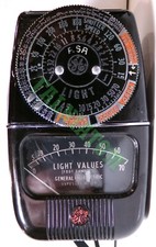 Vintage General Electric Type DW-48 Exposure Meter with Leather Case