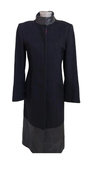 Marca Dolce & Gabbana, abrigo largo de mujer