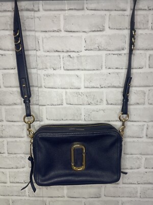 Marc Jacobs Navy Blue And Gold M0014592-410 Leather Purse  display picture 1