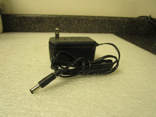 Linksys WRT54G Router AC Power Supply D12-1A 120V 23W 12VDC 1000mA - Picture 4 of 5