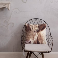 Highland Cow Premium Pillow