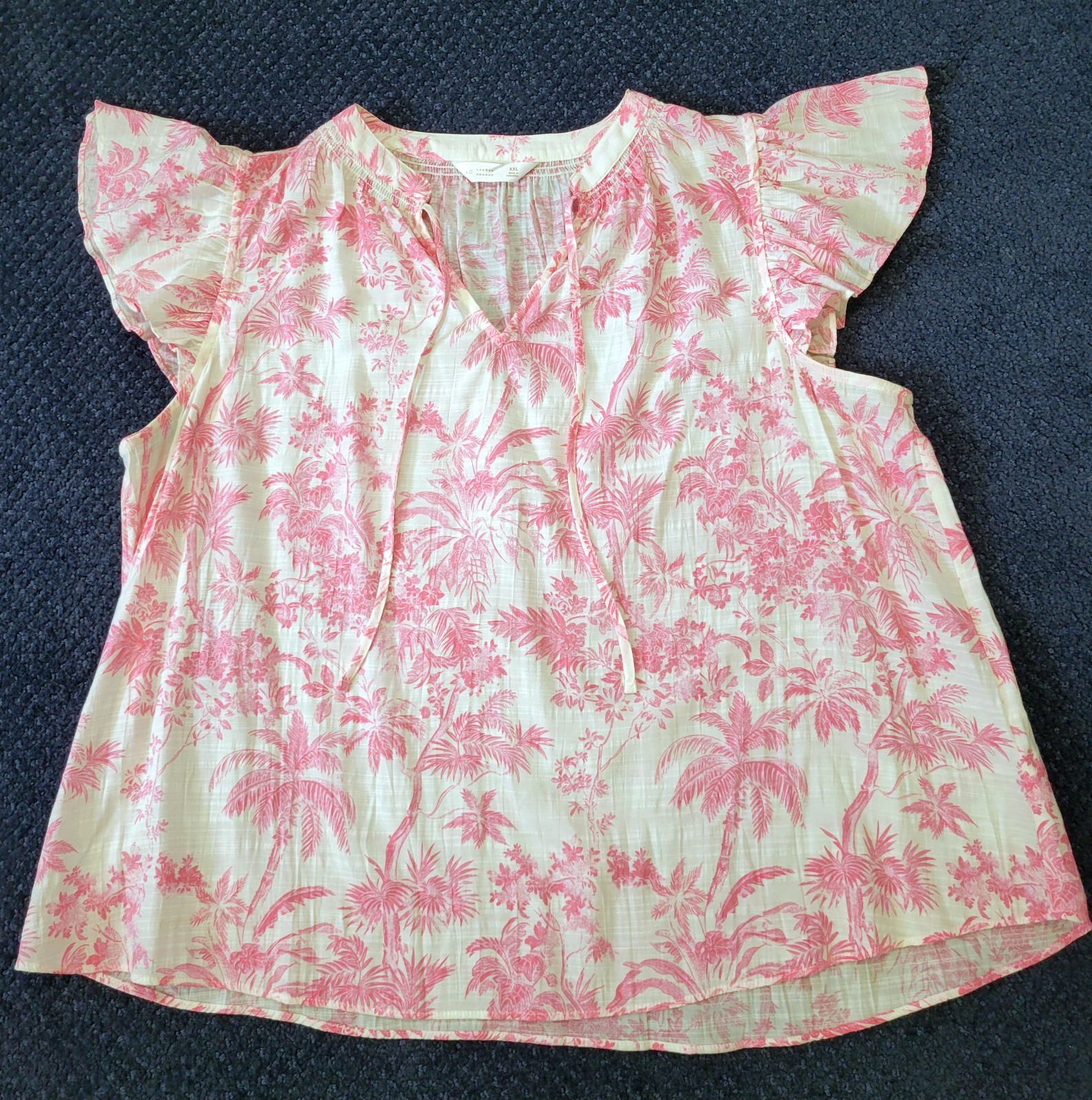 LC Lauren Conrad V-Neck Split Collar Pink & White Ruffle Cap Sleeve XXL