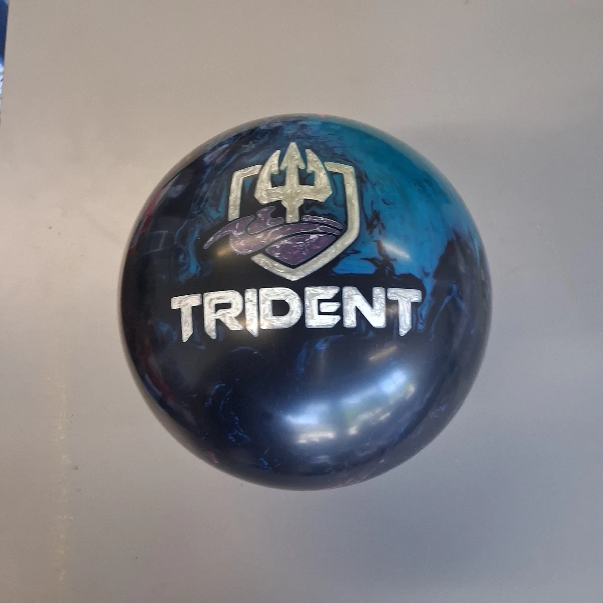 MOTIV Hybrid Reactive Bowling Balls for sale | eBay