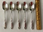 5 International Sterling Silver Rhapsody Teaspoons. 171 grams total. nice