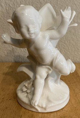 Ardalt White Cherub Tulip Porcelain Bud Vase