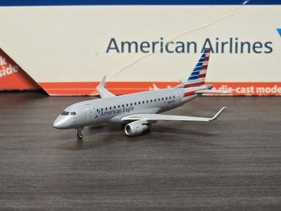 Gemini Jets 1:400 American Eagle / Republic Airlines Embraer ERJ-170 N401YX