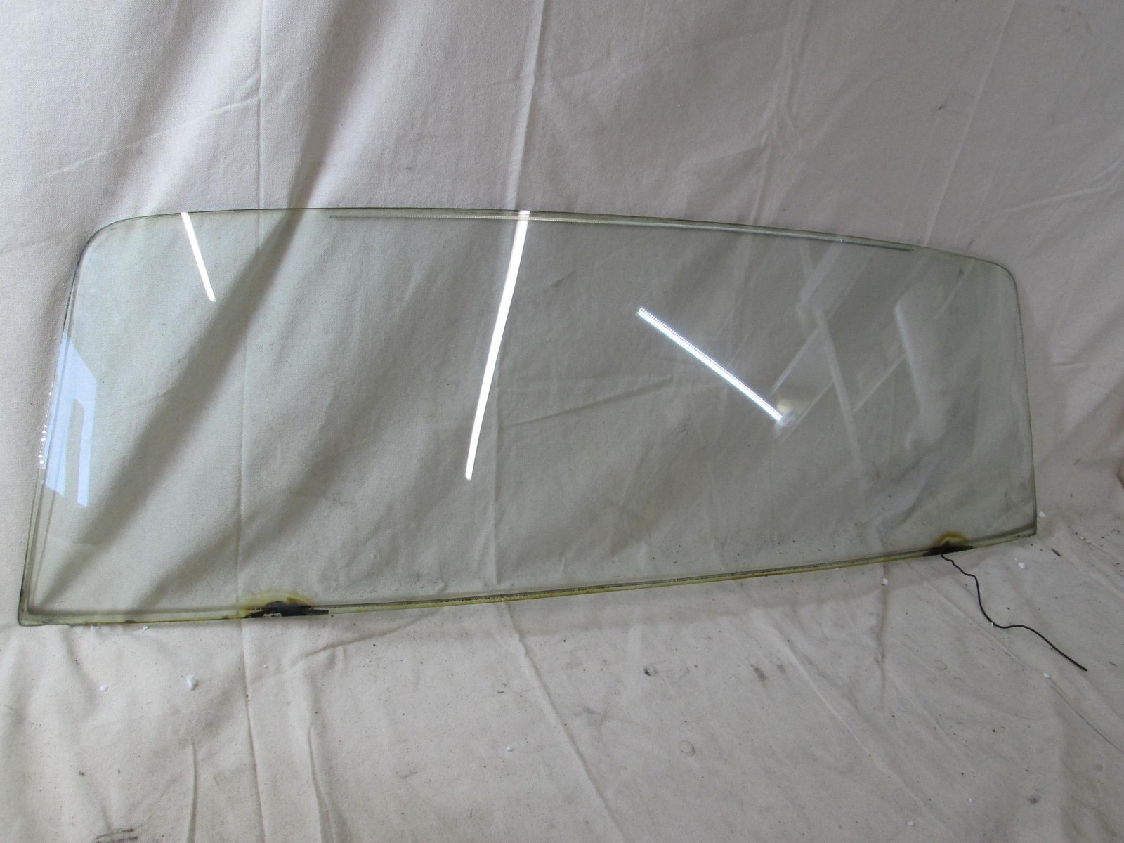 Rolls Royce Silver Shadow Bentley T1 REAR windshield Glass (USED)