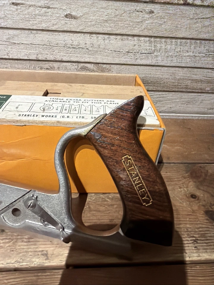 Stanley No 50 Combination Plane & Spare Cutters/parts - Image 2 of 4