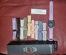 Samsung Galaxy Watch5 Pro + Boîte d'origine + Lot de bracelets