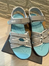 Teva Tirra Kids Size 13 Nib Free Shipping
