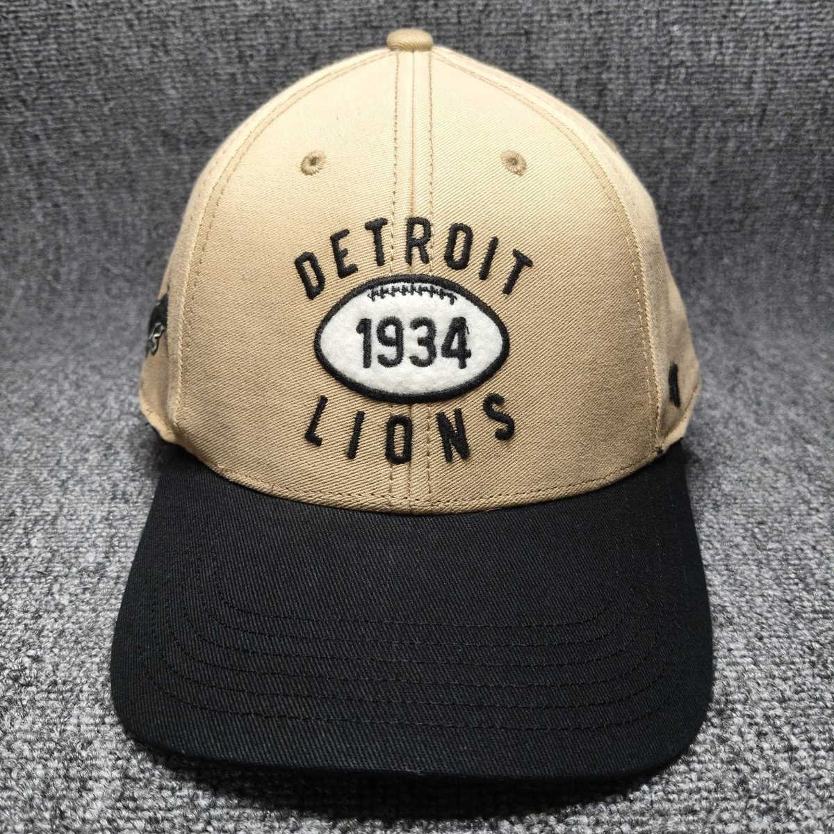 '47 Brand Detroit Lions 1934 NFL Strapback Cap Beige Black Adjustable