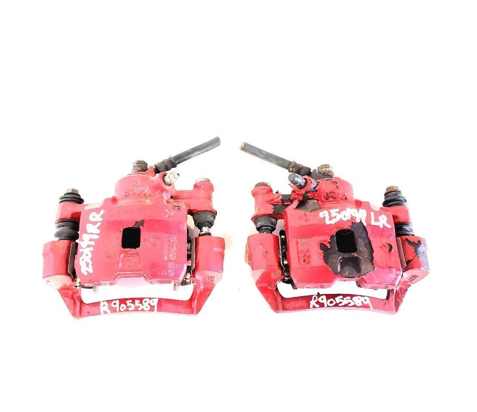 Par de pinzas de freno traseras Subaru SVX 1992 1993 OEM Foto 3 de 4