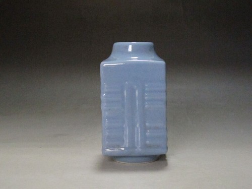 CN005 Chinese old Ge Kiln darker bluish Porcelain respect Cuboid vases - Picture 7 of 12