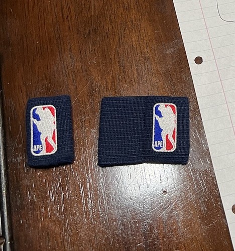 BAPE ALLEN IVERSON INSPIRED NBA FINGER 