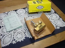 ALCO Controls 241WA 12P06 Water Service Solenoid Valve, 3/4" FPT, Port 3/4", NOS