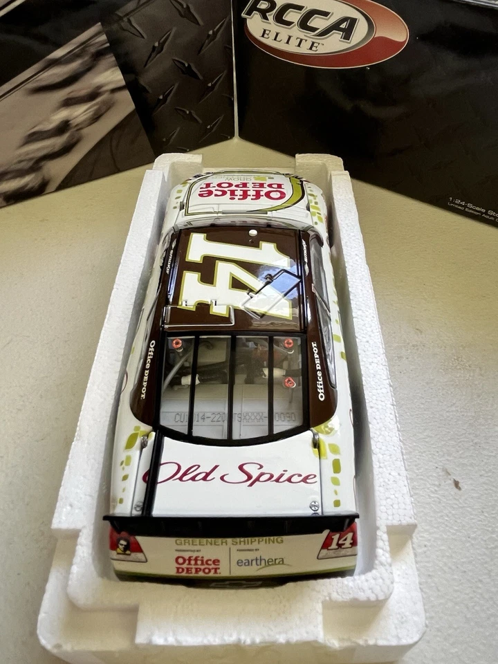 Tony Stewart #14 Office Depot Go Green 2010 Impala Elite 90/214 Foto 3 de 4